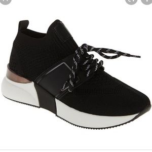 Like New J/Slides Black Knit Joy Sneakers Size 6